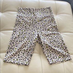 NWT BB dakota leopard biker shorts size small